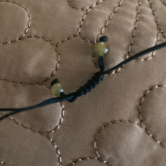 Chinese jade carving of a reclining horse with a monkey on it's back, see video - Picture 10 of 13